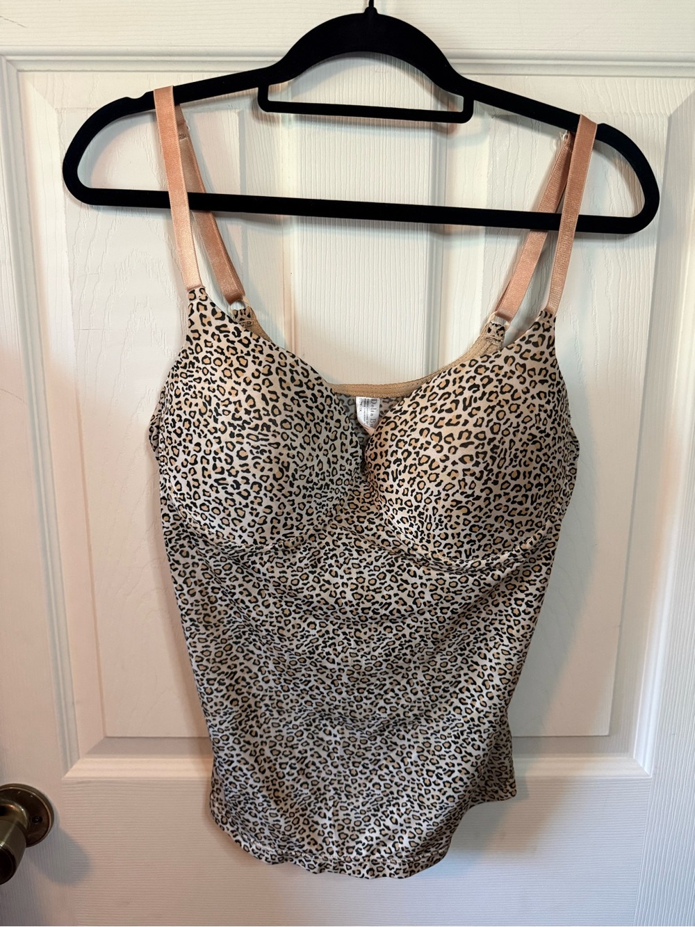 Delta Burke Leopard Print Camisole Tank Top with Built-In Cups 1X